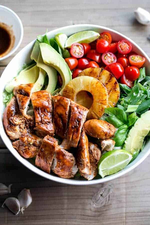 Easy Summer Flavor: Garlic Lime BBQ Chicken Salad, Minimal Cook Time